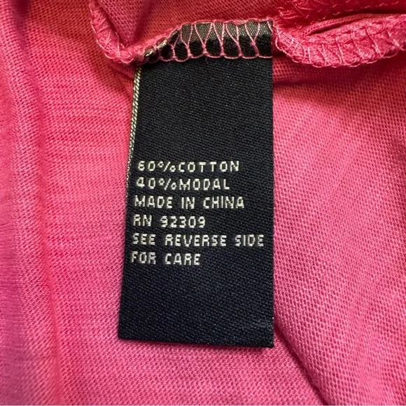 DG2 by Diane Gilman Pinkish Burgundy Cold Shoulder Top Shirt Size XS Ruffles NWT - Picture 7 of 9